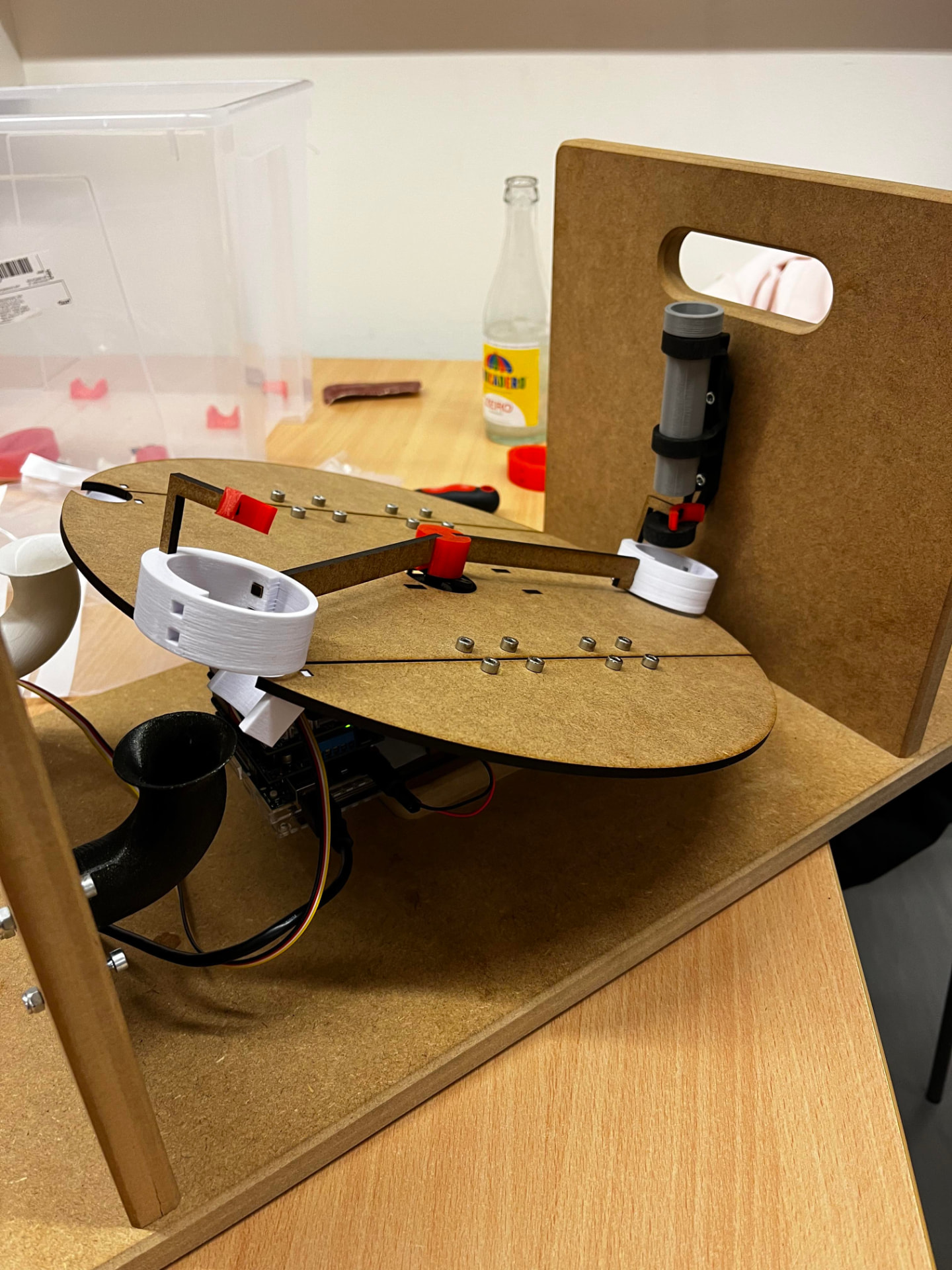 Capsule Delivery Robot